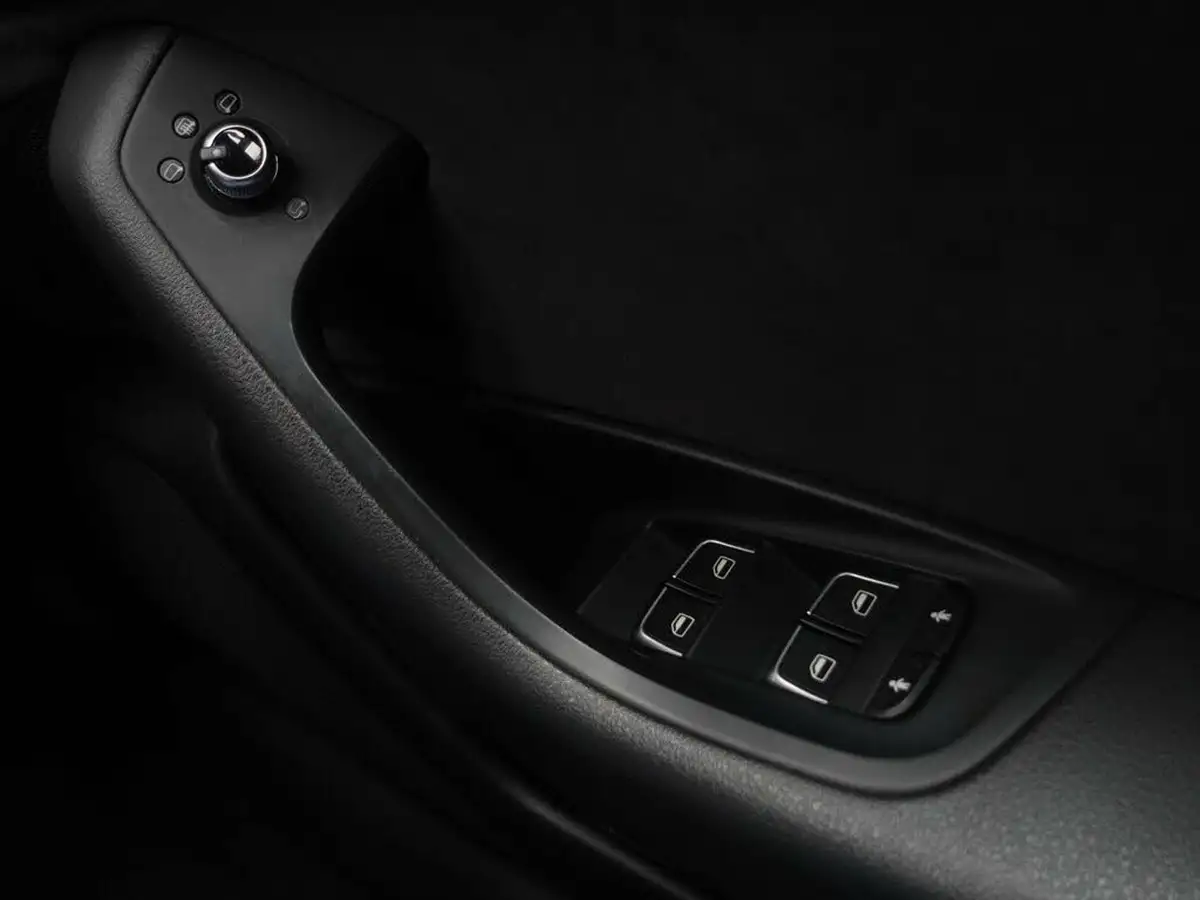 2016-audi-a6-saloon-20tdi-ultra-s-line-big-35