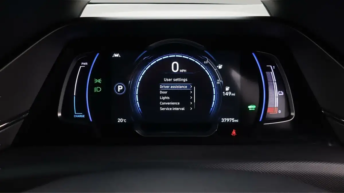 2020-hyundai-ioniq-e-premium-se-electric-100kw-big-10