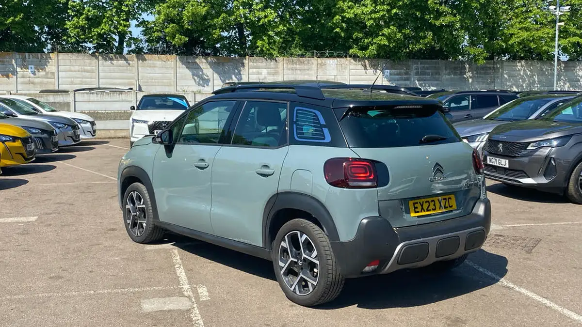2023-citroen-c3-aircross-12-puretech-shine-plus-130ps-eat6-big-4