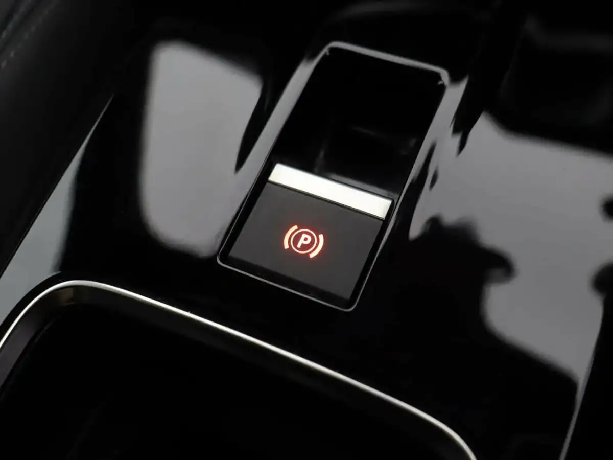 2023-vauxhall-mokka-e-ultimate-big-19