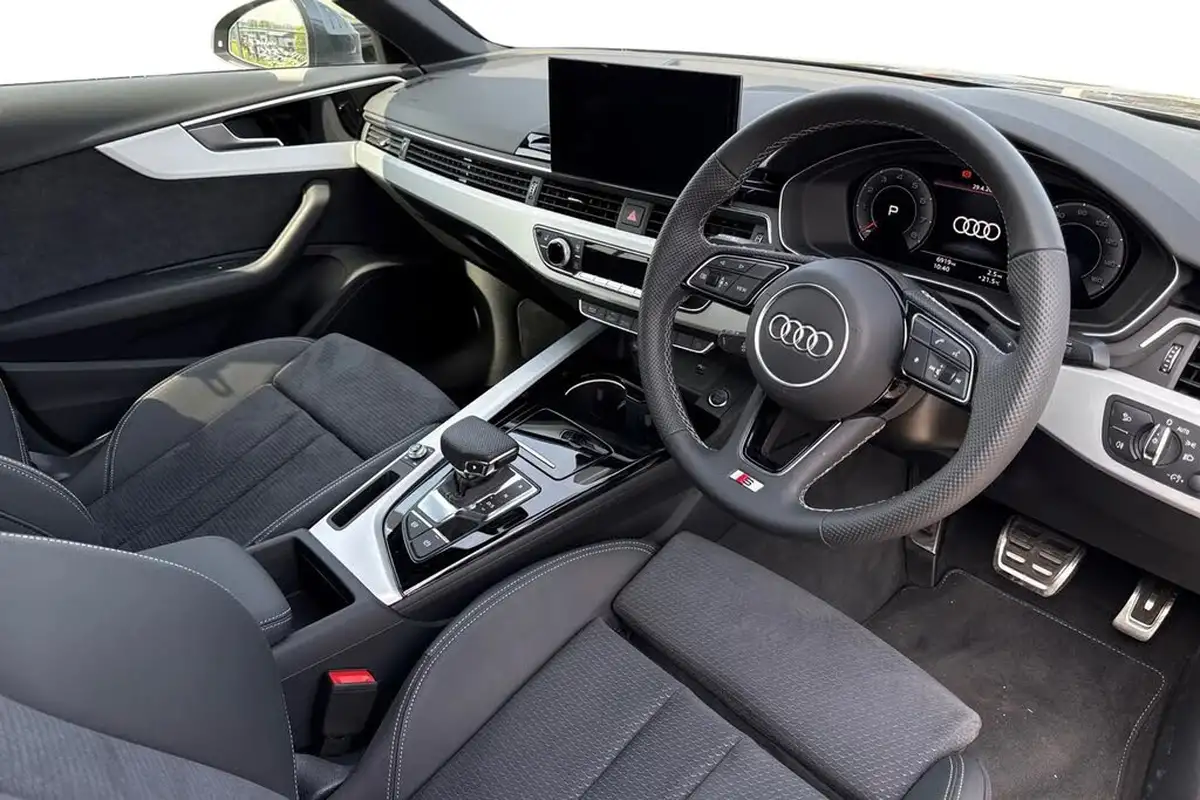 2024-audi-a4-20-35-tfsi-s-line-big-13