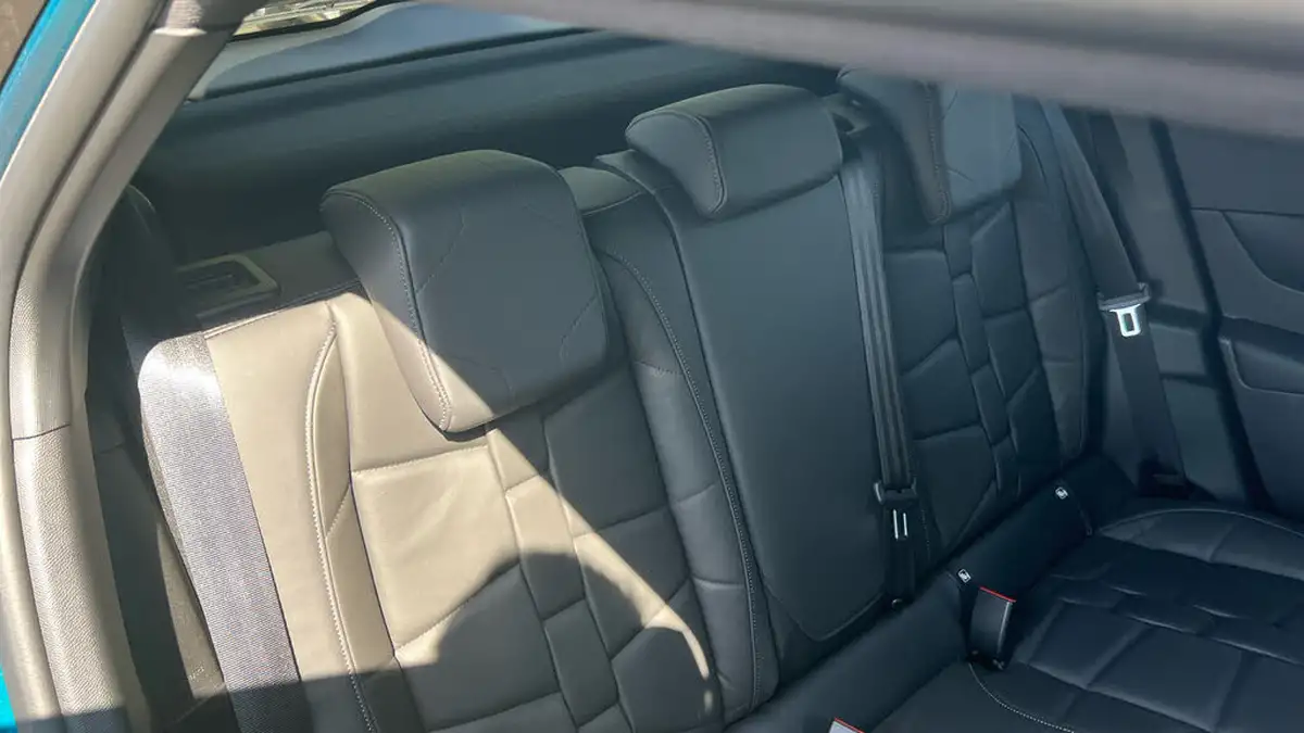 2019-ds-ds-3-crossback-12-puretech-ultra-prestige-155ps-big-24