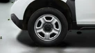 2019-dacia-duster-16-sce-essential-small-17