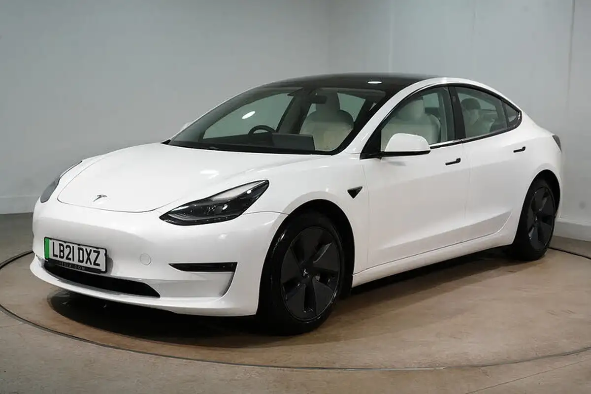 2021-tesla-model-3-e-long-range-4x4-big-5
