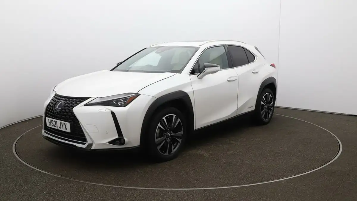 2021-lexus-ux-250h-20-takumi-big-70