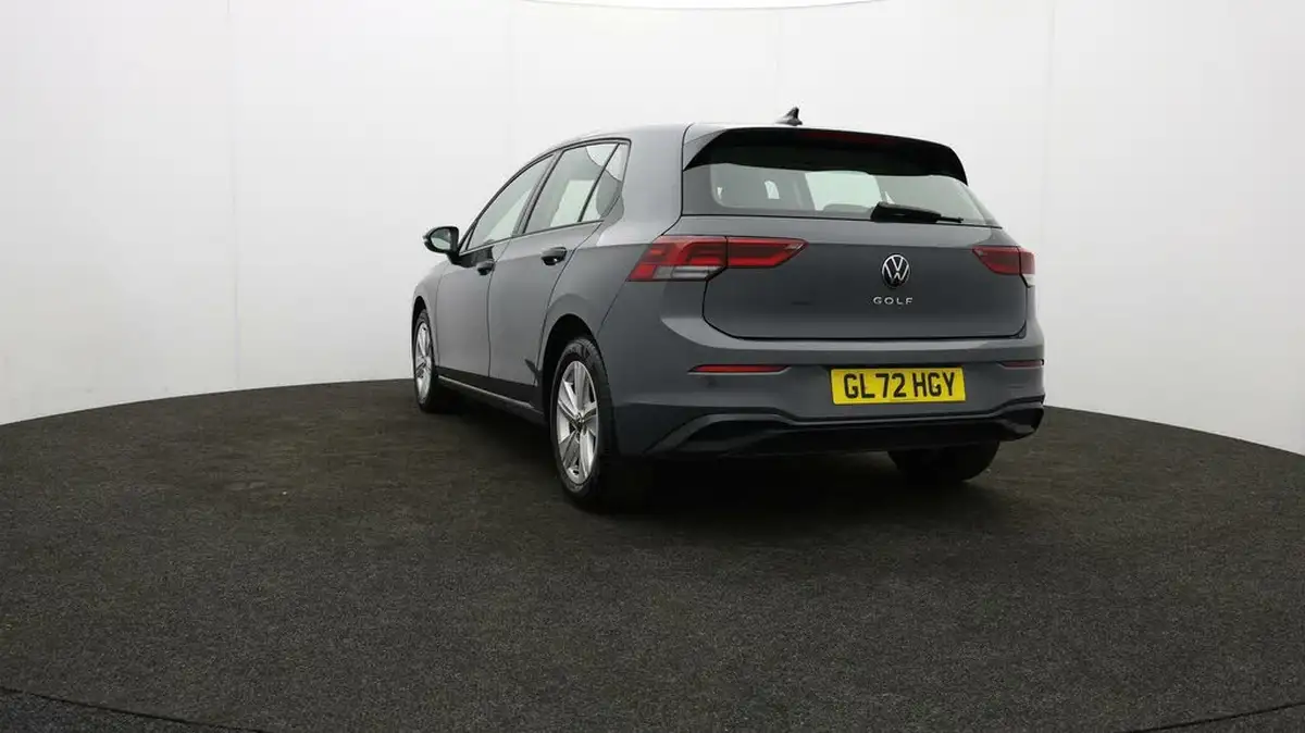 2022-volkswagen-golf-15-tsi-life-130ps-hatchback-big-78
