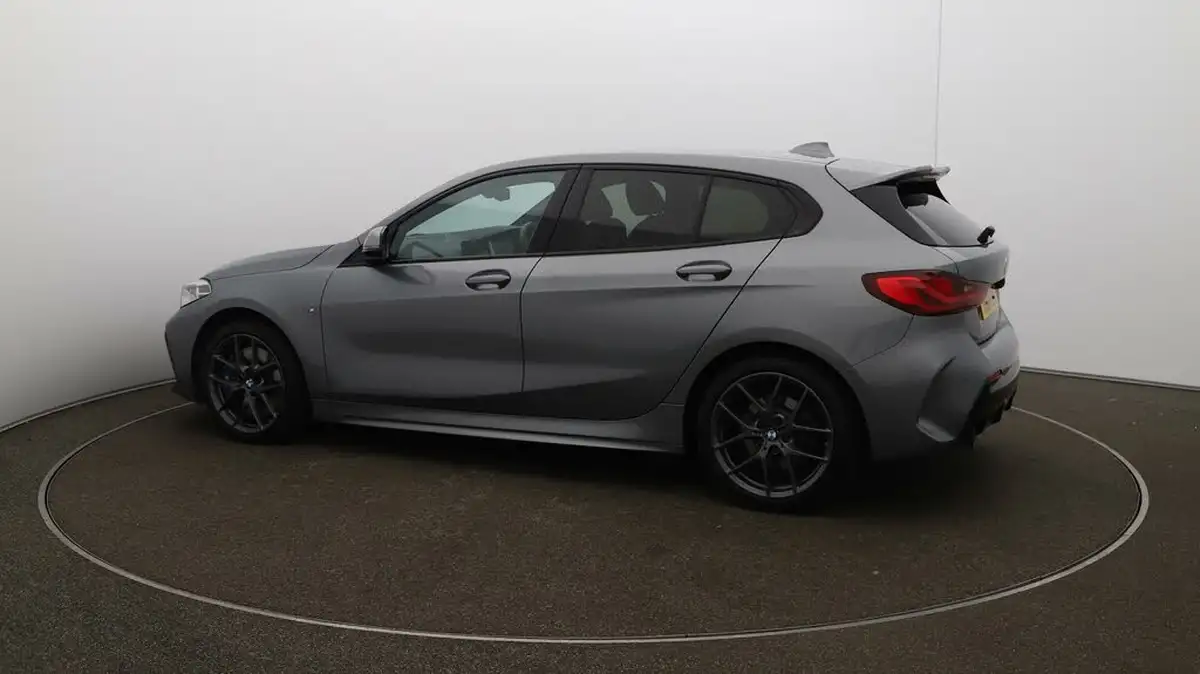 2024-bmw-1-series-15-118i-m-sport-lcp-dct-big-40