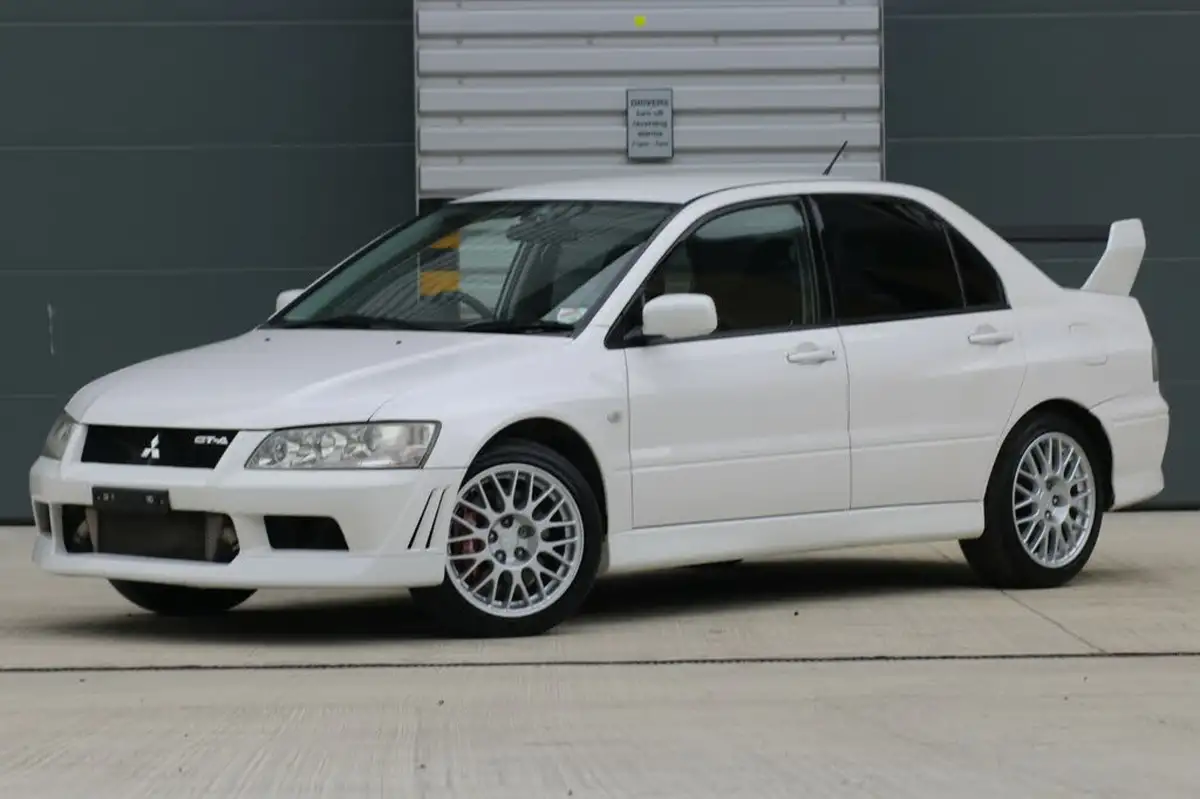 2002-mitsubishi-lancer-big-26