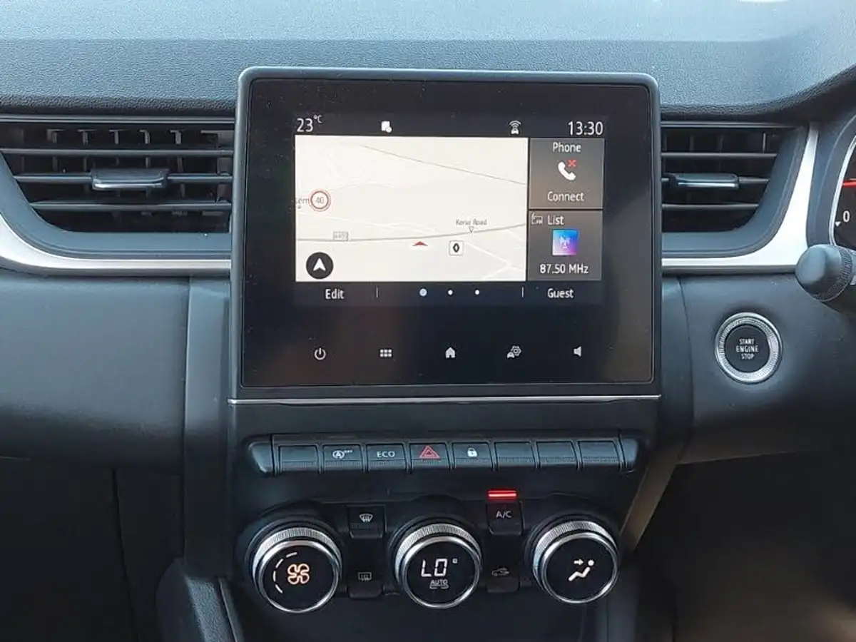 2022-renault-captur-13-tce-iconic-edition-big-10