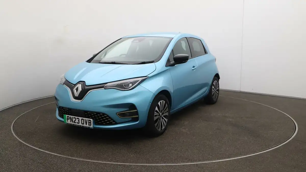 2023-renault-zoe-e-techno-boost-charge-big-30