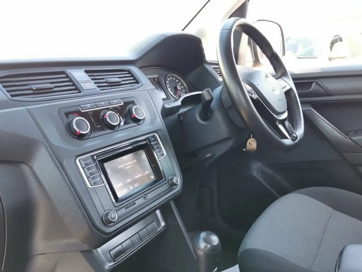 2018-volkswagen-caddy-maxi-20tdi-maxi-102ps-seats-1968cc-big-15
