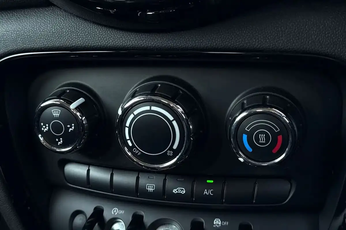 2021-mini-clubman-15-cooper-classic-auto-big-20