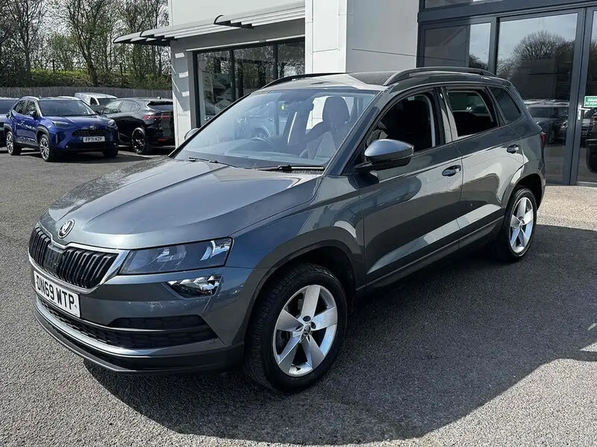 2019-skoda-karoq-10-tsi-se-big-41