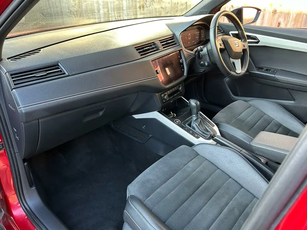 2019-seat-arona-10-tsi-xcellence-lux-dsg-big-23
