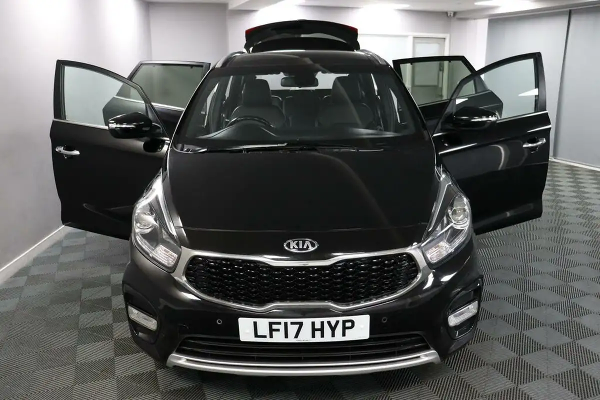 2017-kia-carens-17crdi-4-big-5