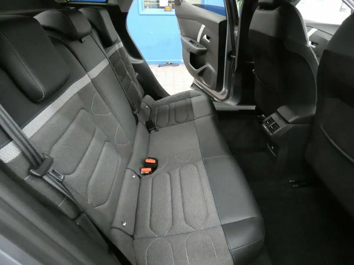 2021-citroen-c4-15bluehdi-shine-130ps-eat8-big-67
