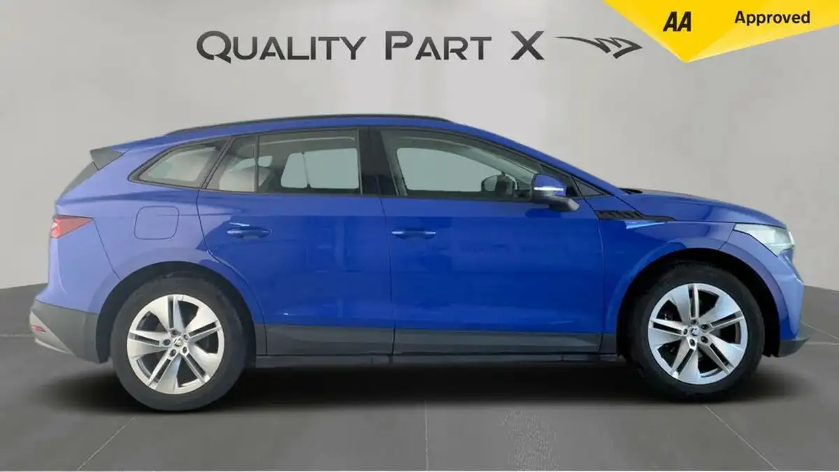 2023-skoda-enyaq-e-60-big-1