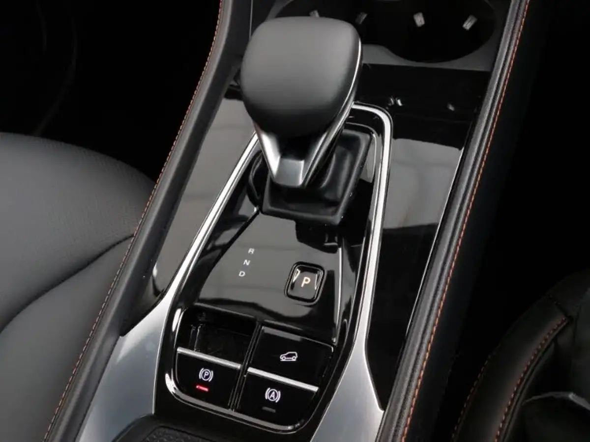 2024-mg-hs-15t-gdi-trophy-273ps-plug-in-hybrid-1496cc-auto-big-11