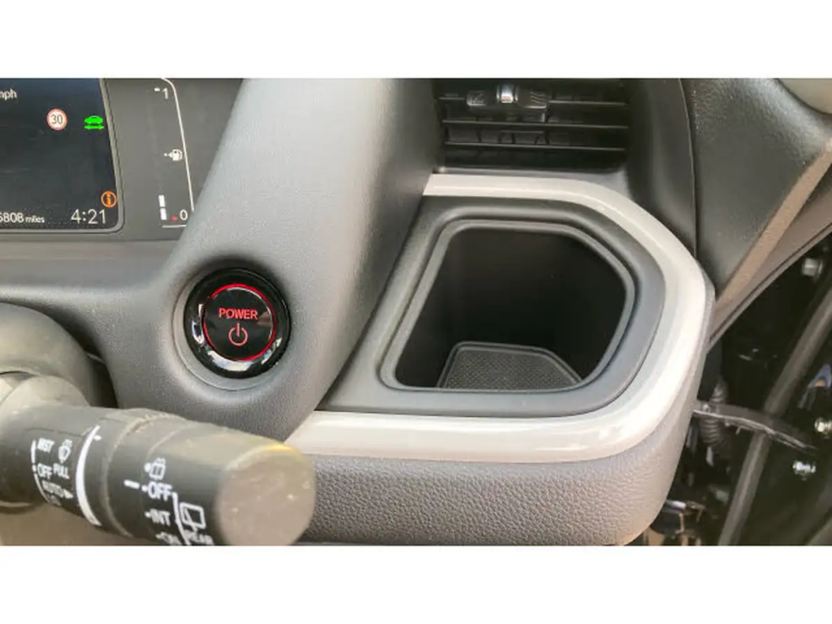 2023-honda-jazz-15-i-mmd-advance-big-18
