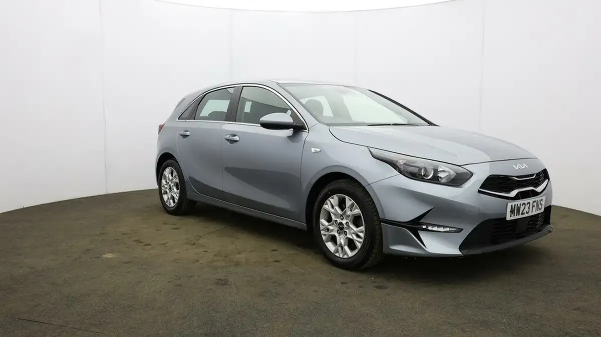 2023-kia-ceed-15-t-gdi-2-158bhp-non-adap-hatchback-big-24