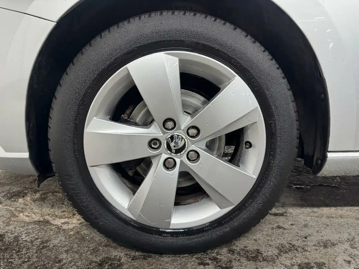 2016-skoda-fabia-12-tsi-se-90ps-estate-big-51
