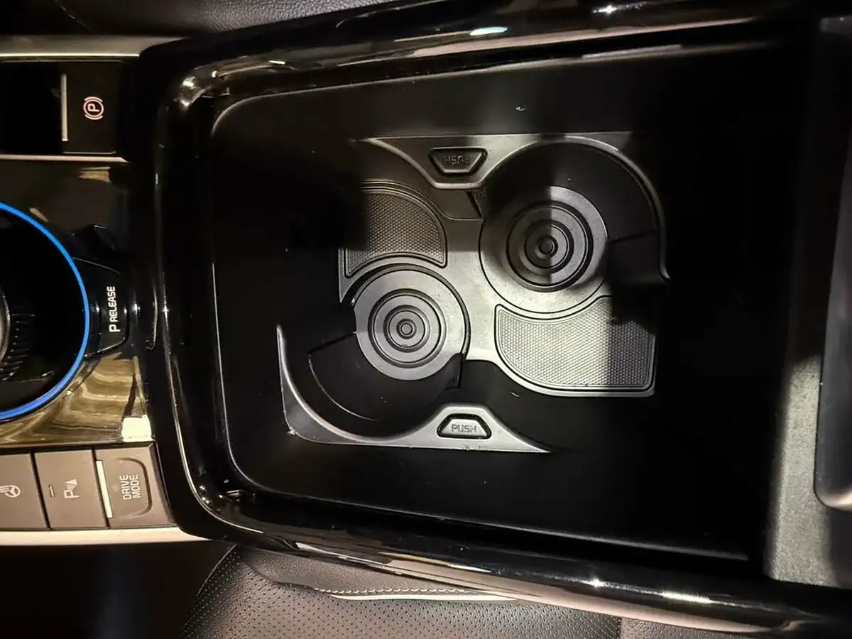2021-kia-e-niro-ev-4-big-32
