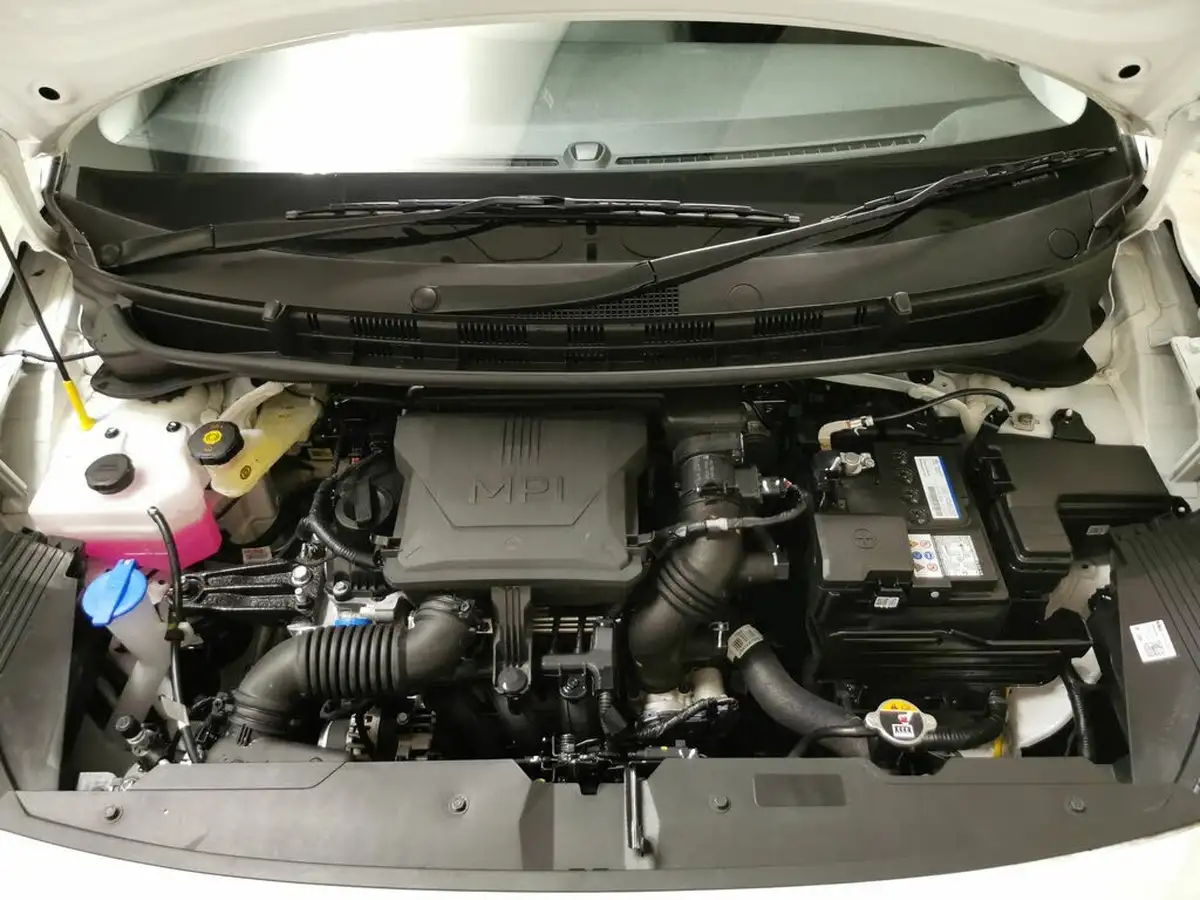 2024-hyundai-i10-10-advance-67ps-big-31