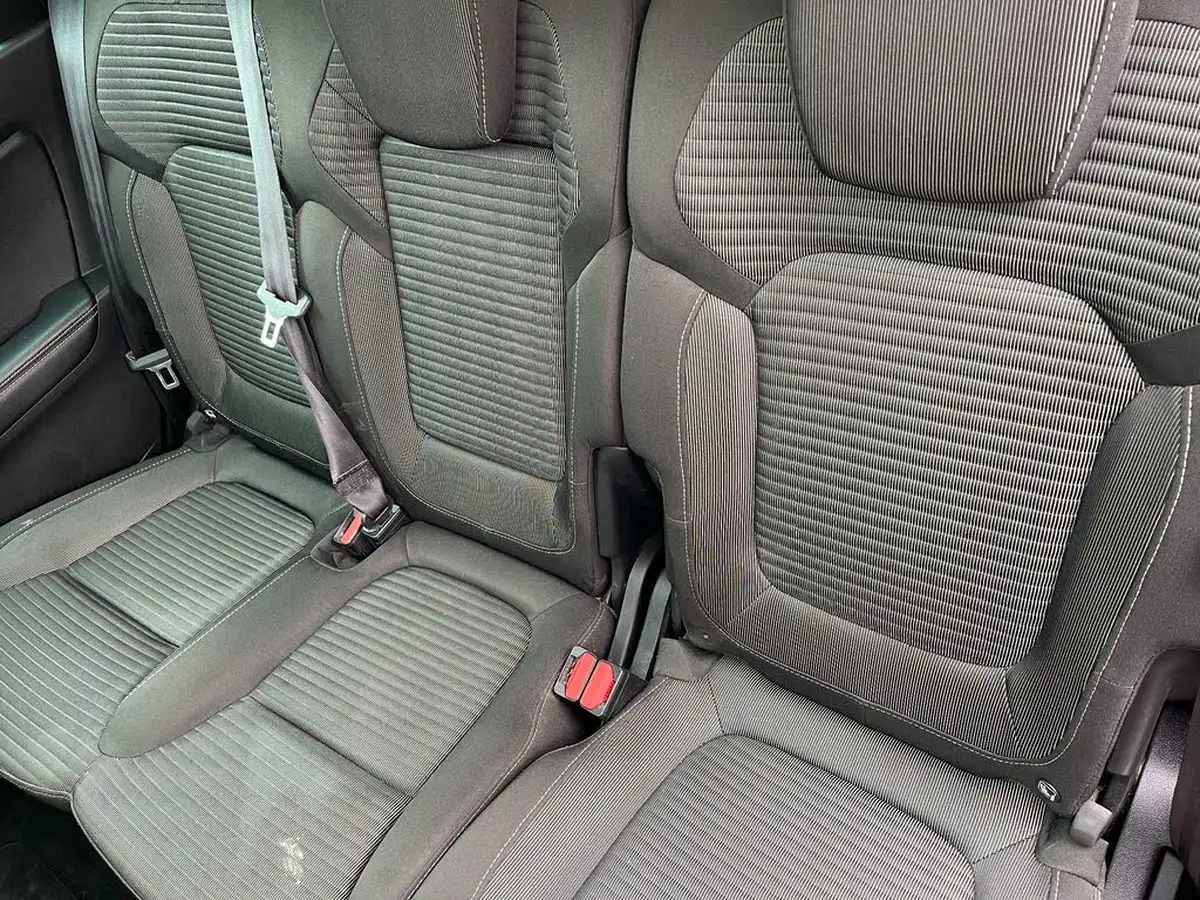 2019-renault-grand-scenic-13-tce-iconic-big-22