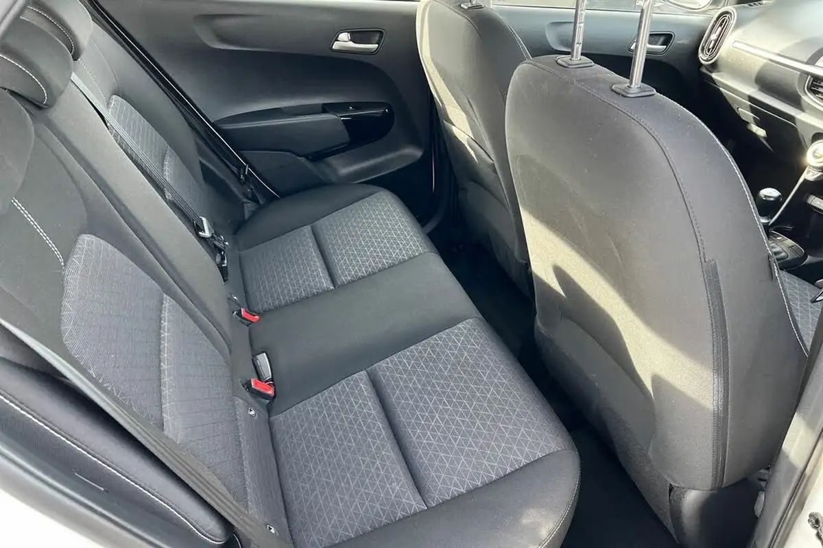 2019-kia-picanto-125-3-big-14