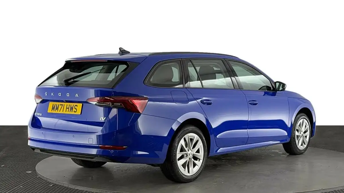 2022-skoda-octavia-14-tsi-se-technology-estate-big-3