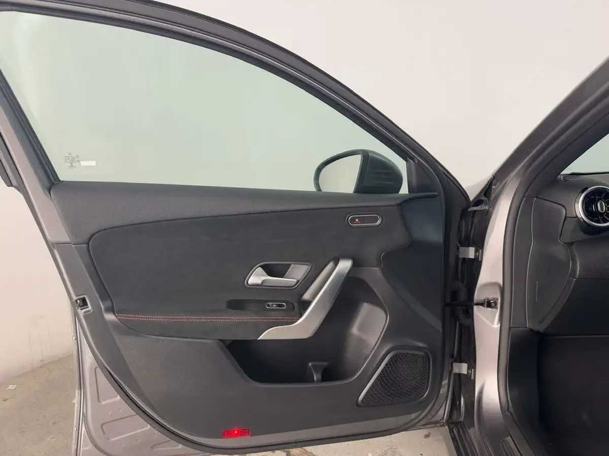 2020-mercedes-benz-a-class-13-a250e-amg-line-saloon-4d-big-8