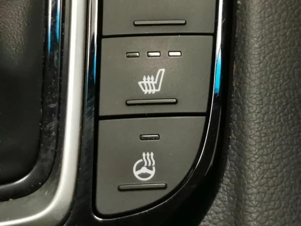 2021-hyundai-ioniq-16-gdi-premium-hybrid-big-15