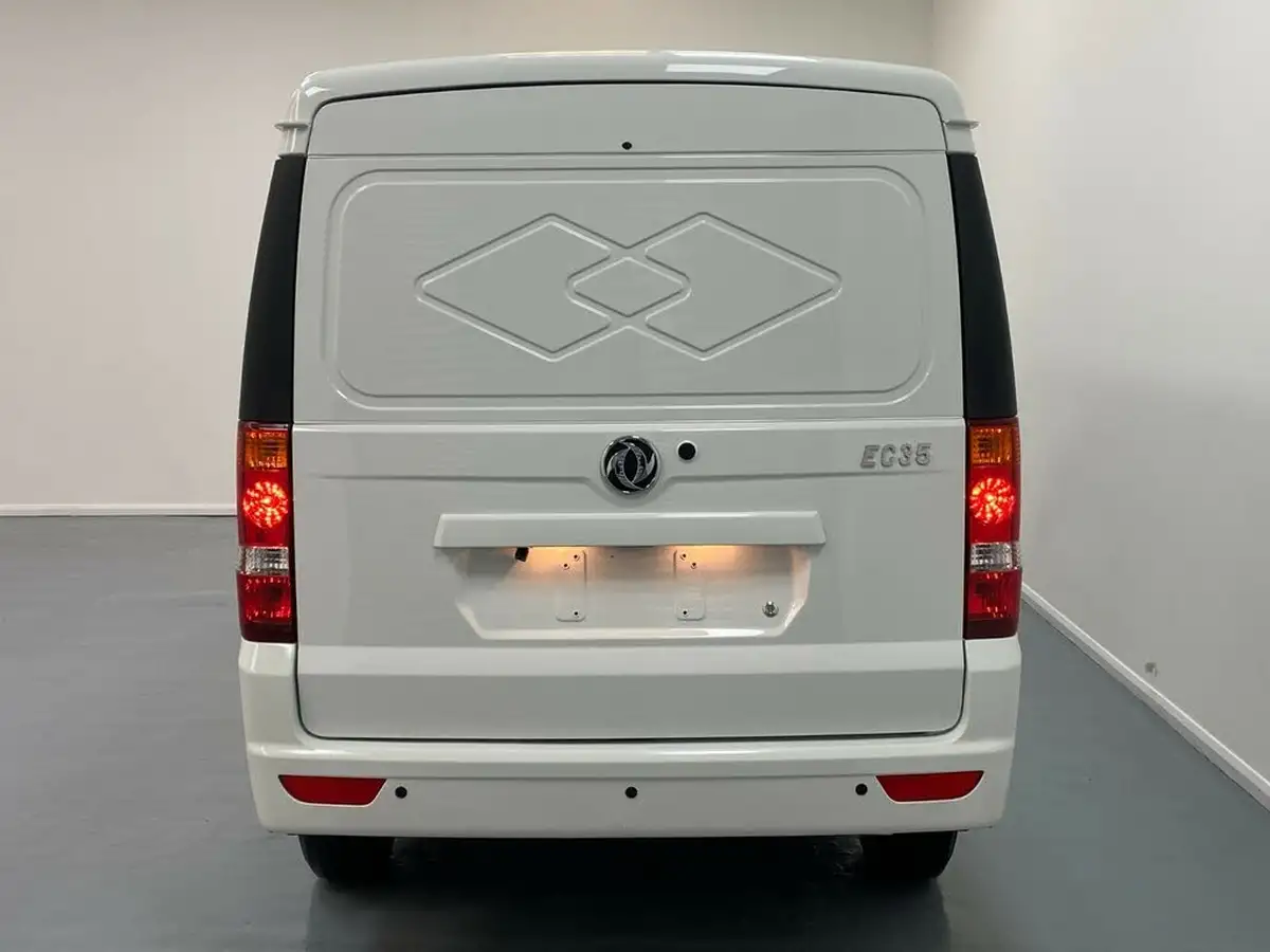 2024-dfsk-ec35-big-3