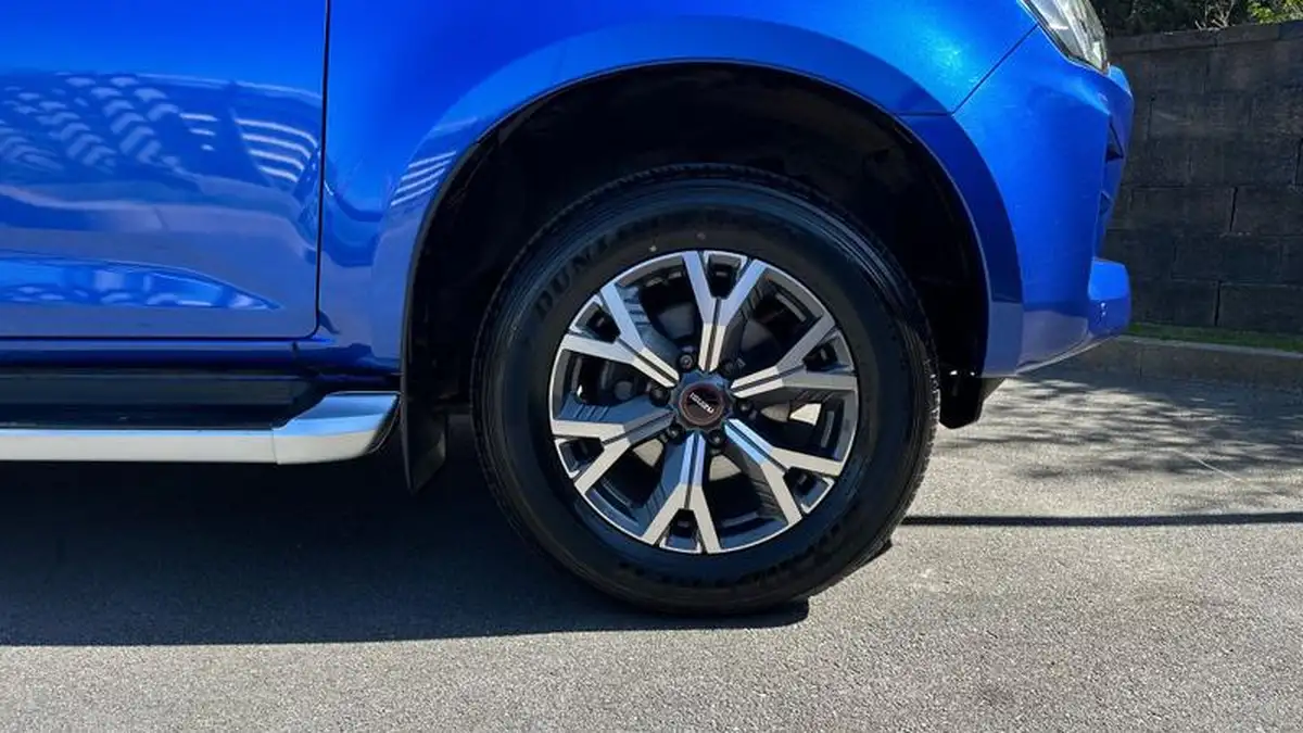 2024-isuzu-d-max-19td-dl40-auto-big-7