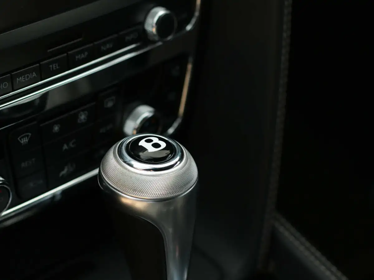 2015-bentley-continental-40-gt-v8-s-coupe-big-48