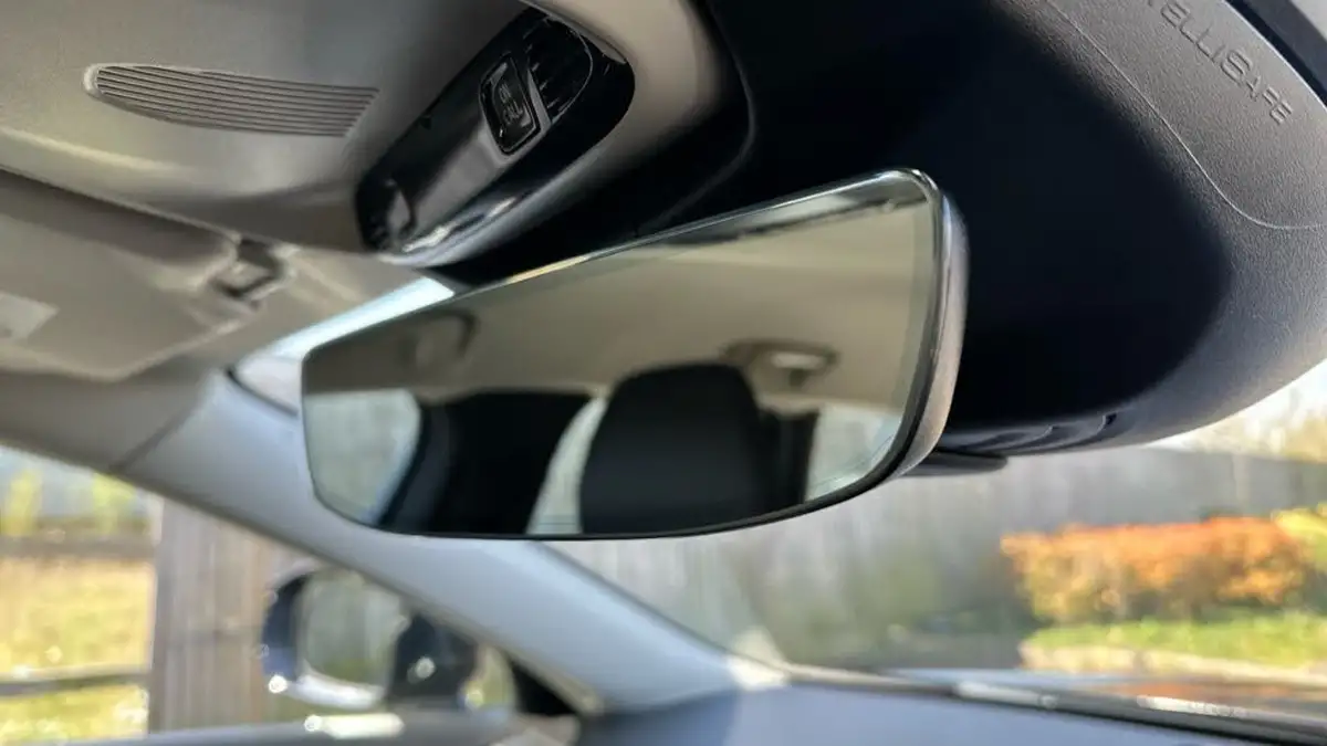 2019-volvo-v90-20-t5-cross-country-big-41