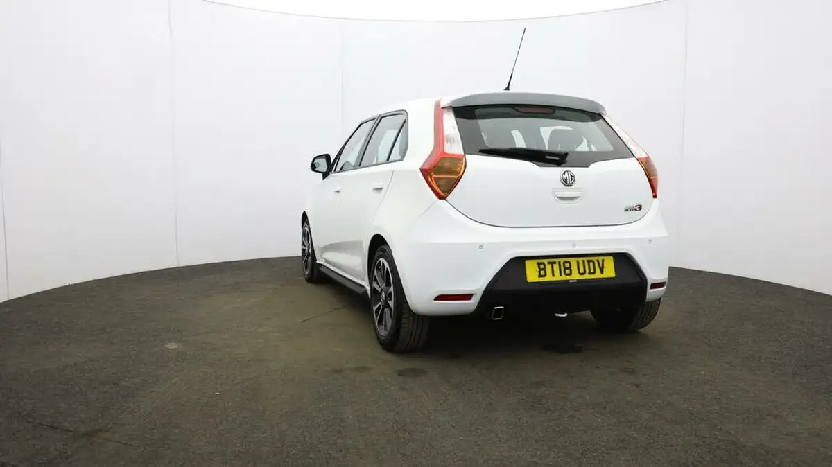 2018-mg-mg3-15-vti-tech-3style-big-23