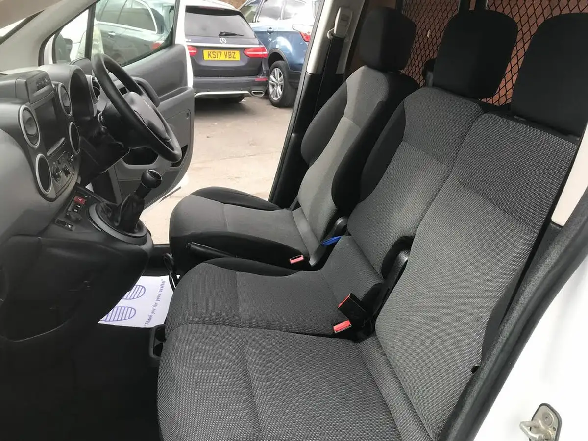 2018-peugeot-partner-16bluehdi-professional-l1-100pseu6-854-big-9