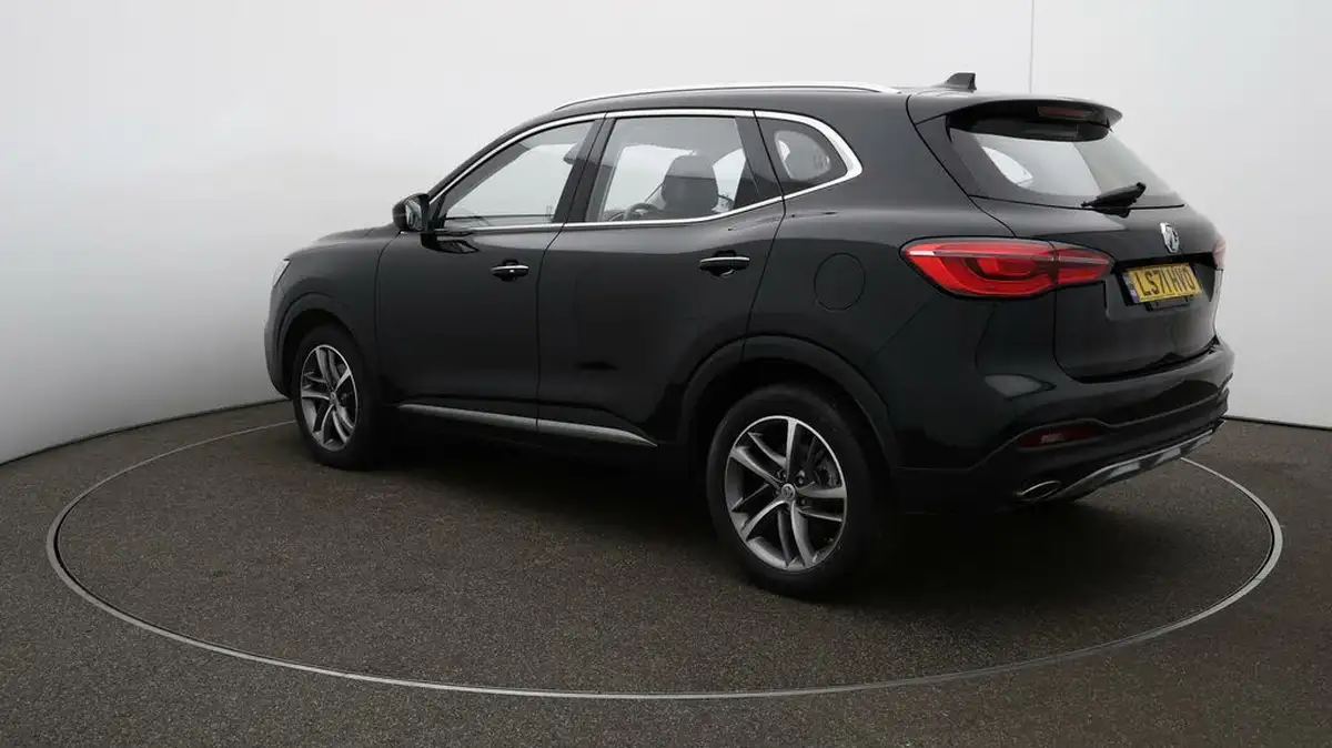 2021-mg-hs-15t-gdi-excite-162ps-big-55