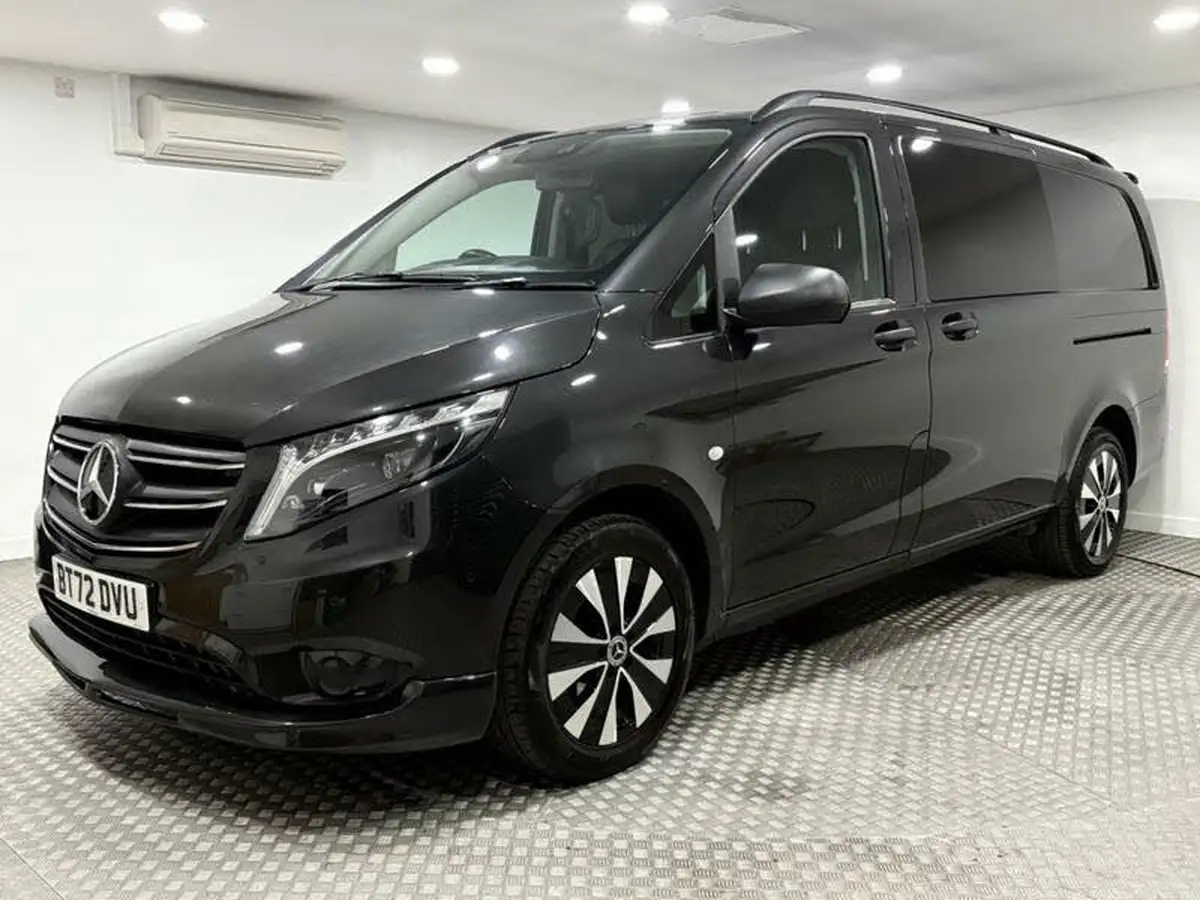2022-mercedes-benz-vito-big-6