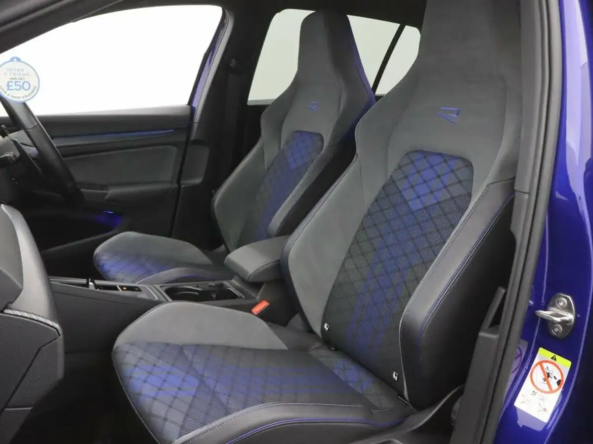 2021-volkswagen-golf-20-tsi-r-hatchback-big-35