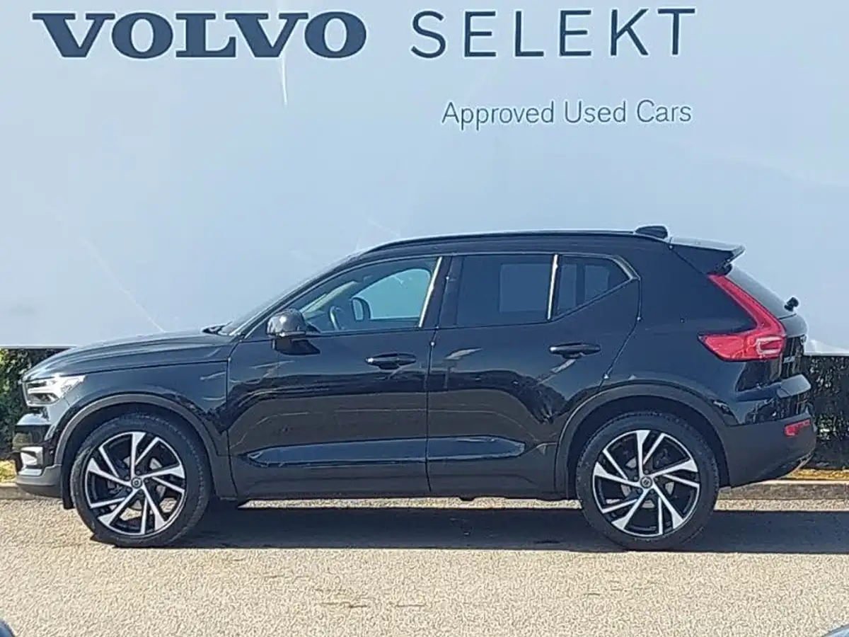 2021-volvo-xc40-15-t3-r-design-pro-163bhp-geartronic-big-3