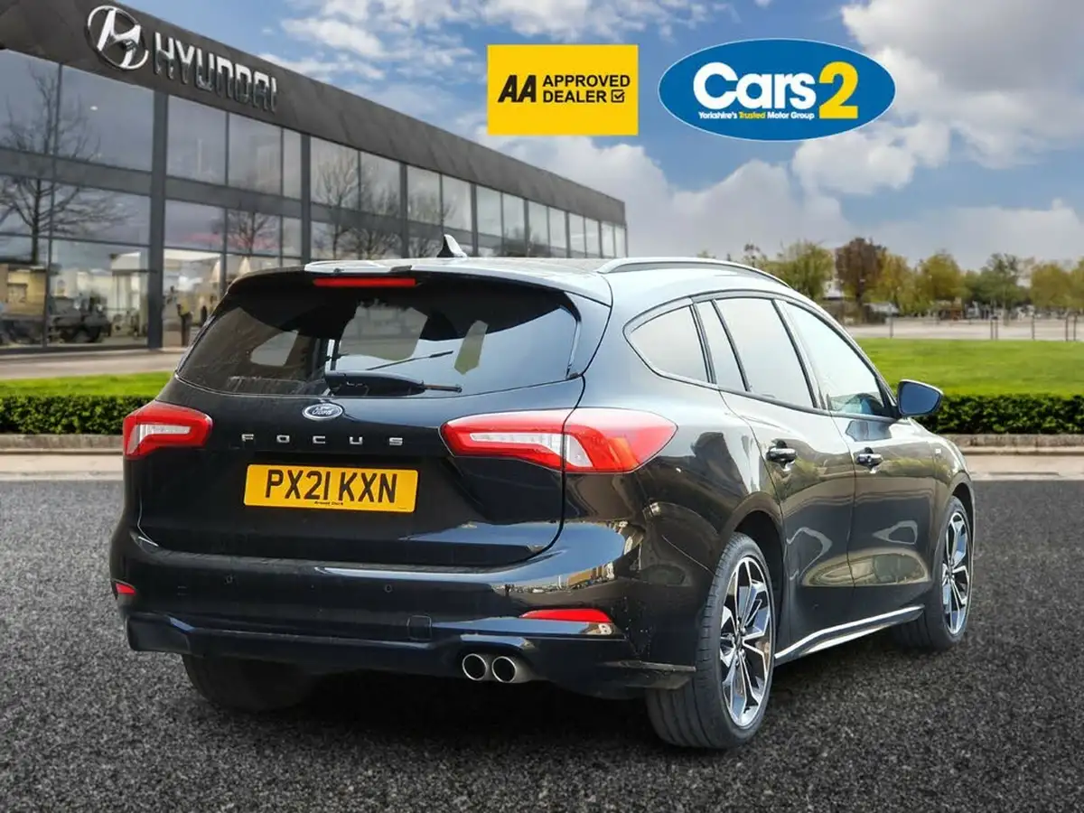 2020-ford-focus-15-st-line-x-estate-auto-big-3