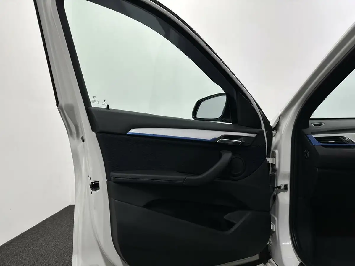 2016-bmw-x1-20-xdrive20i-m-sport-ss-big-35
