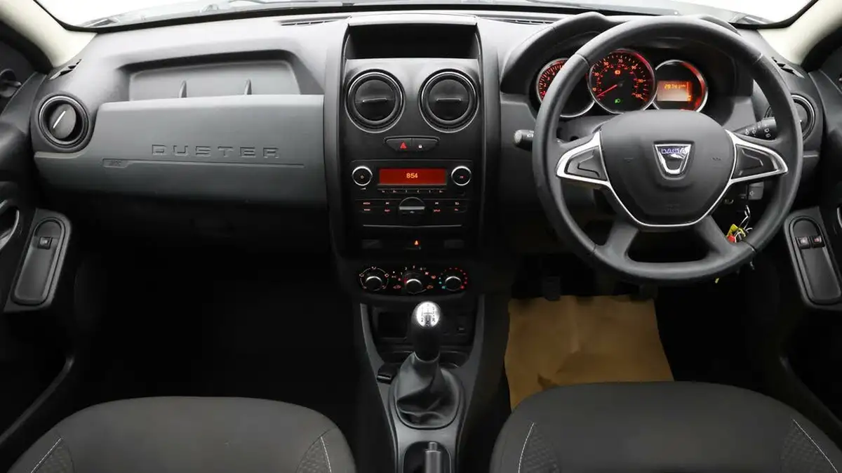 2018-dacia-duster-16-sce-air-big-12