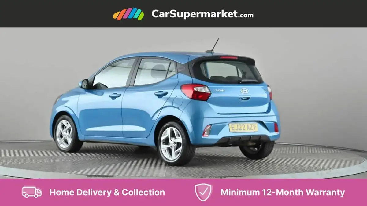 2022-hyundai-i10-12-se-connect-big-3