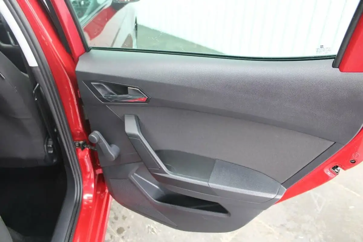 2018-seat-ibiza-10-tsi-fr-95ps-big-20