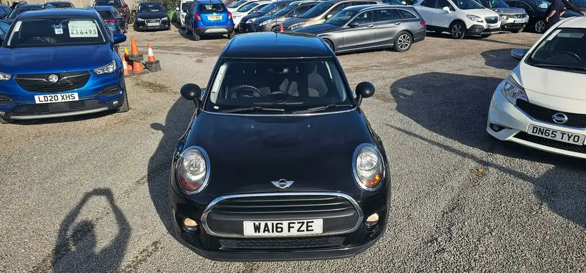 2016-mini-cooper-15td-one-d-5d-big-9