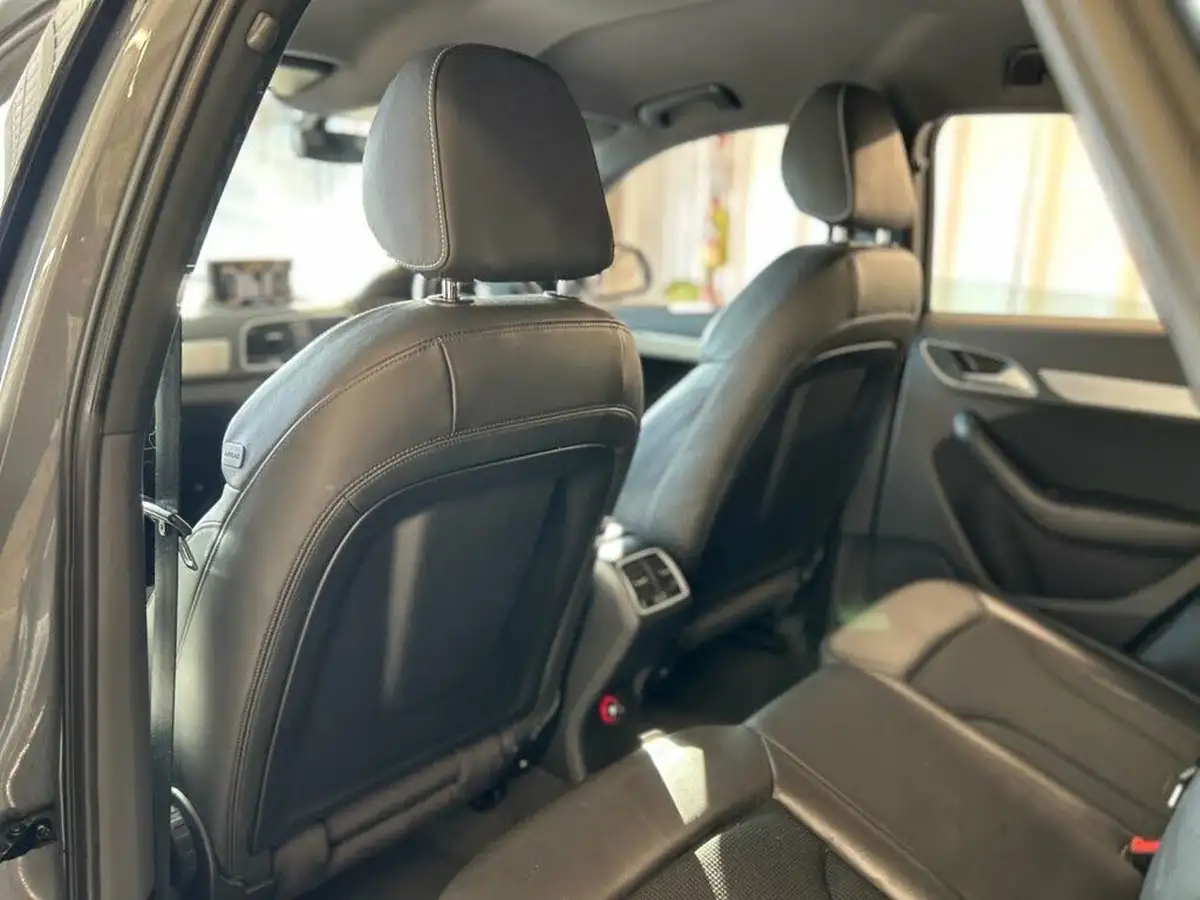 2018-audi-q3-14-tfsi-s-line-edition-tronic-big-39