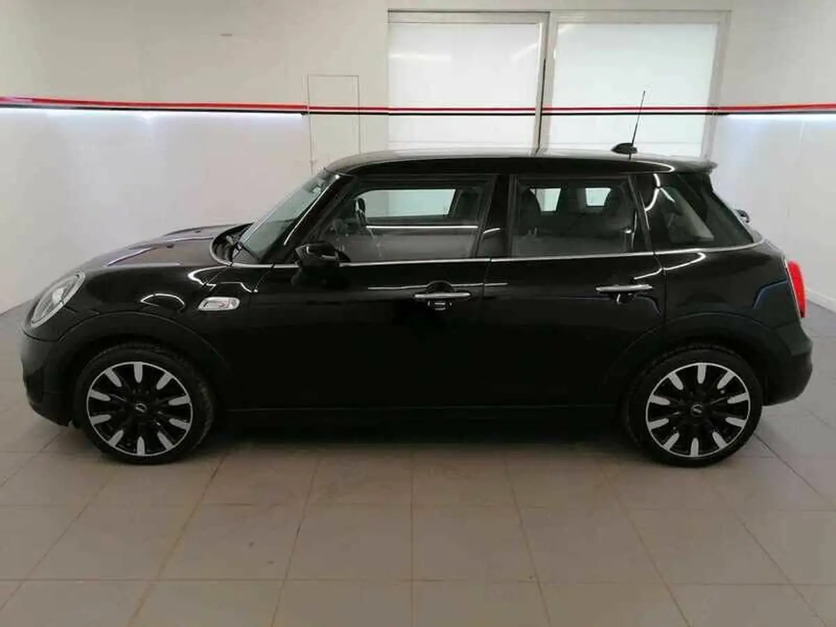 2019-mini-cooper-20-cooper-s-exclusive-189bhp-hatchback-5d-auto-big-9